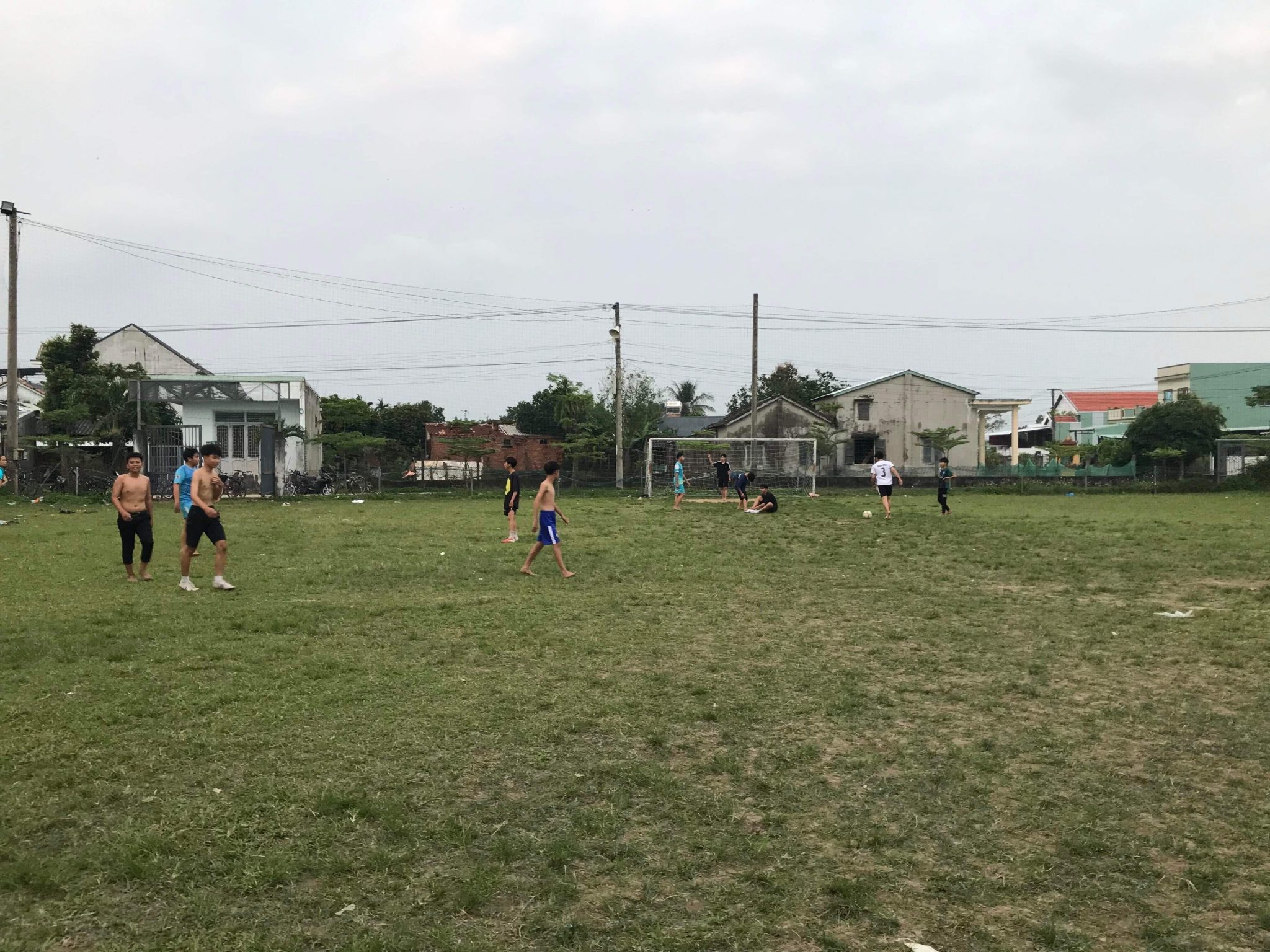 Sân banh xóm tui